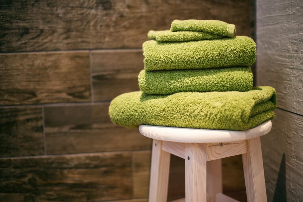 Jak sprawić, by ręczniki stały się ozdobą łazienki?